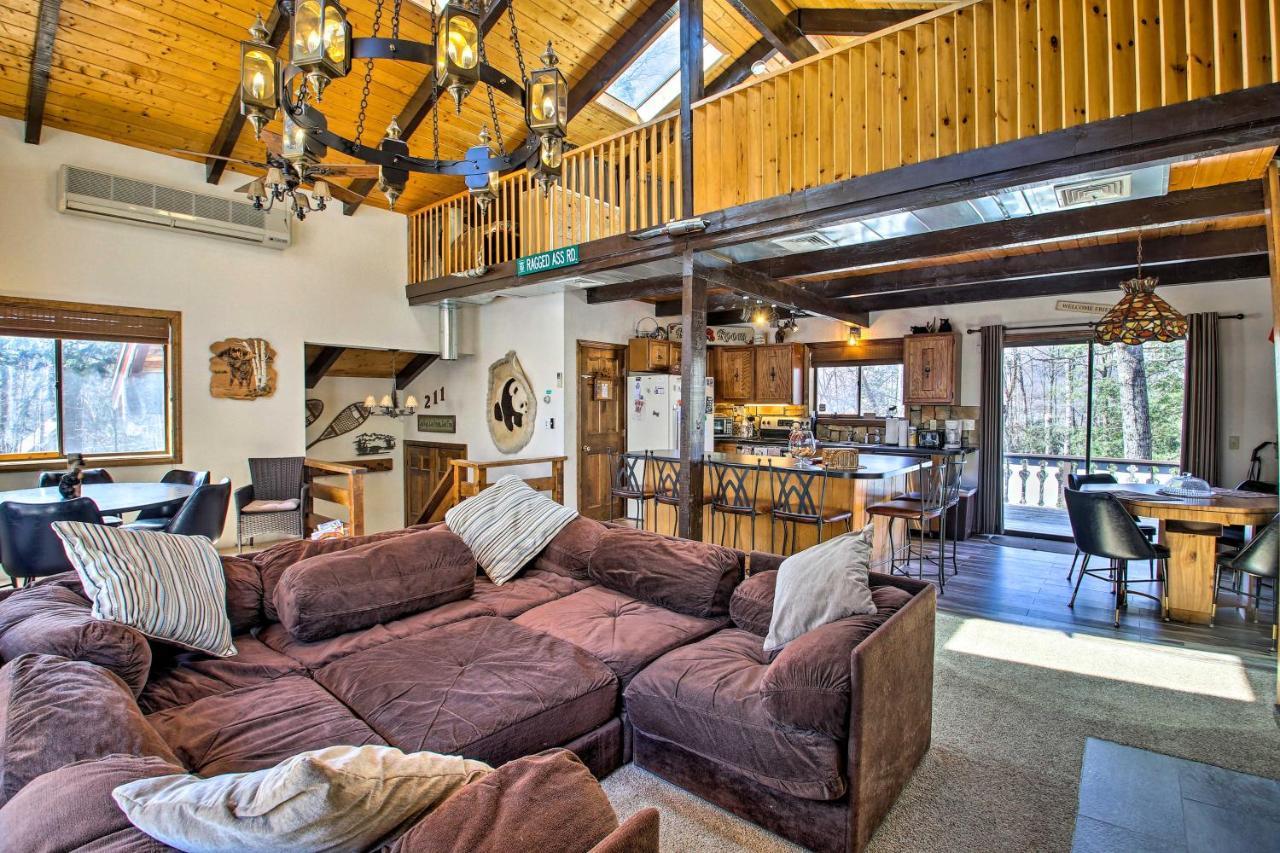 Swiss-Style Chalet With Fireplace - Near Story Land! Bartlett Zewnętrze zdjęcie
